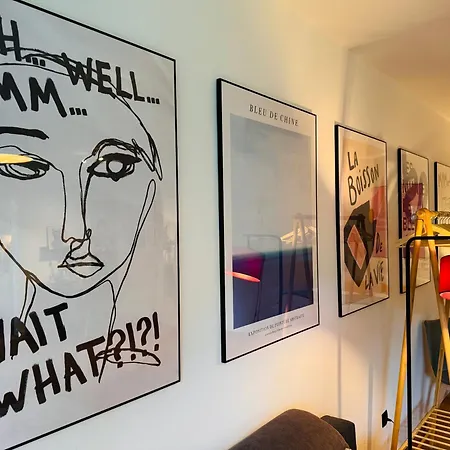 Klassen - Design - Balkon - Netflix - Naehe Messe Apartment