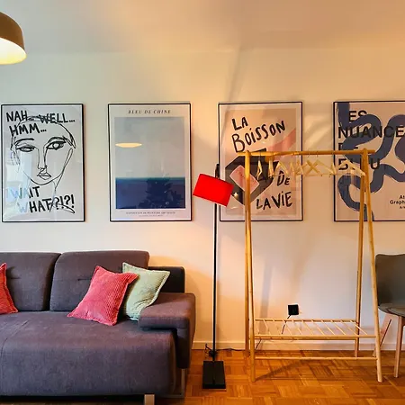 Apartment Klassen - Design - Balkon - Netflix - Nähe Messe