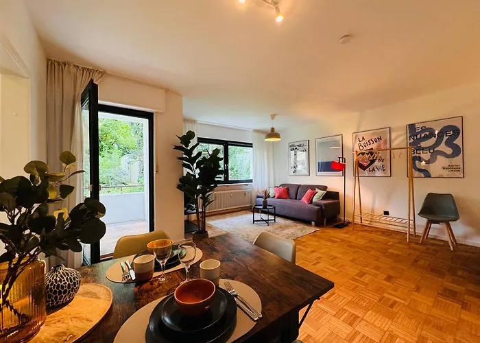 Klassen - Design - Balkon - Netflix - Naehe Messe Apartman *