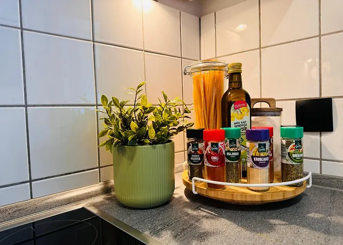 Apartman Klassen - Design - Balkon - Netflix - Naehe Messe Essen